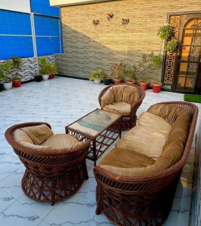 Paint house home in karachi 2 bed room apartment